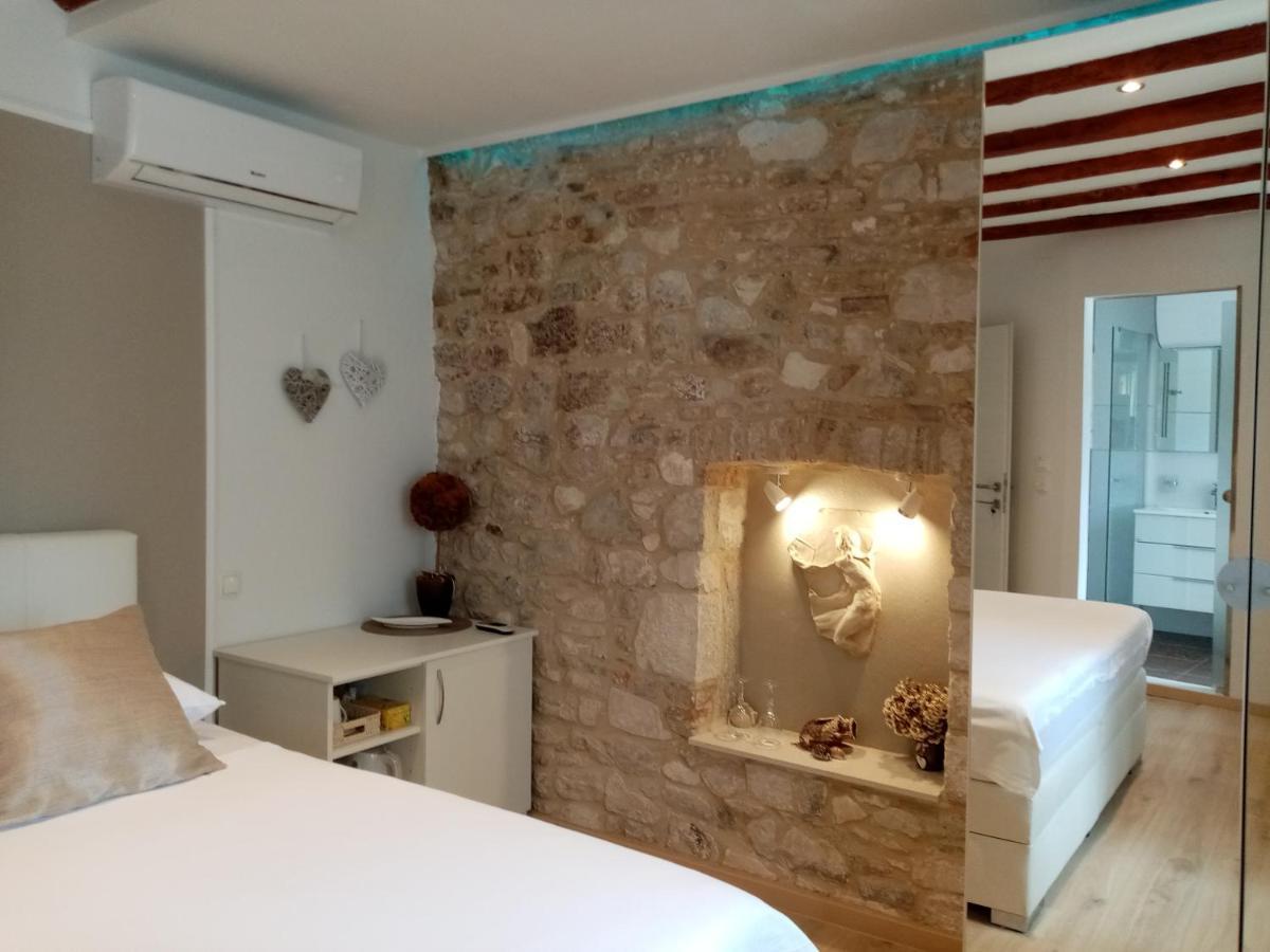 Apartments & Rooms Trogir Stars Free Parking Esterno foto