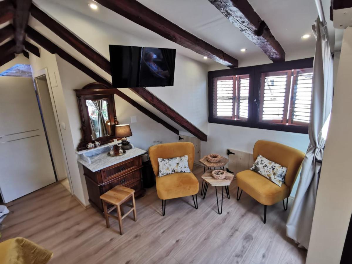 Apartments & Rooms Trogir Stars Free Parking Esterno foto