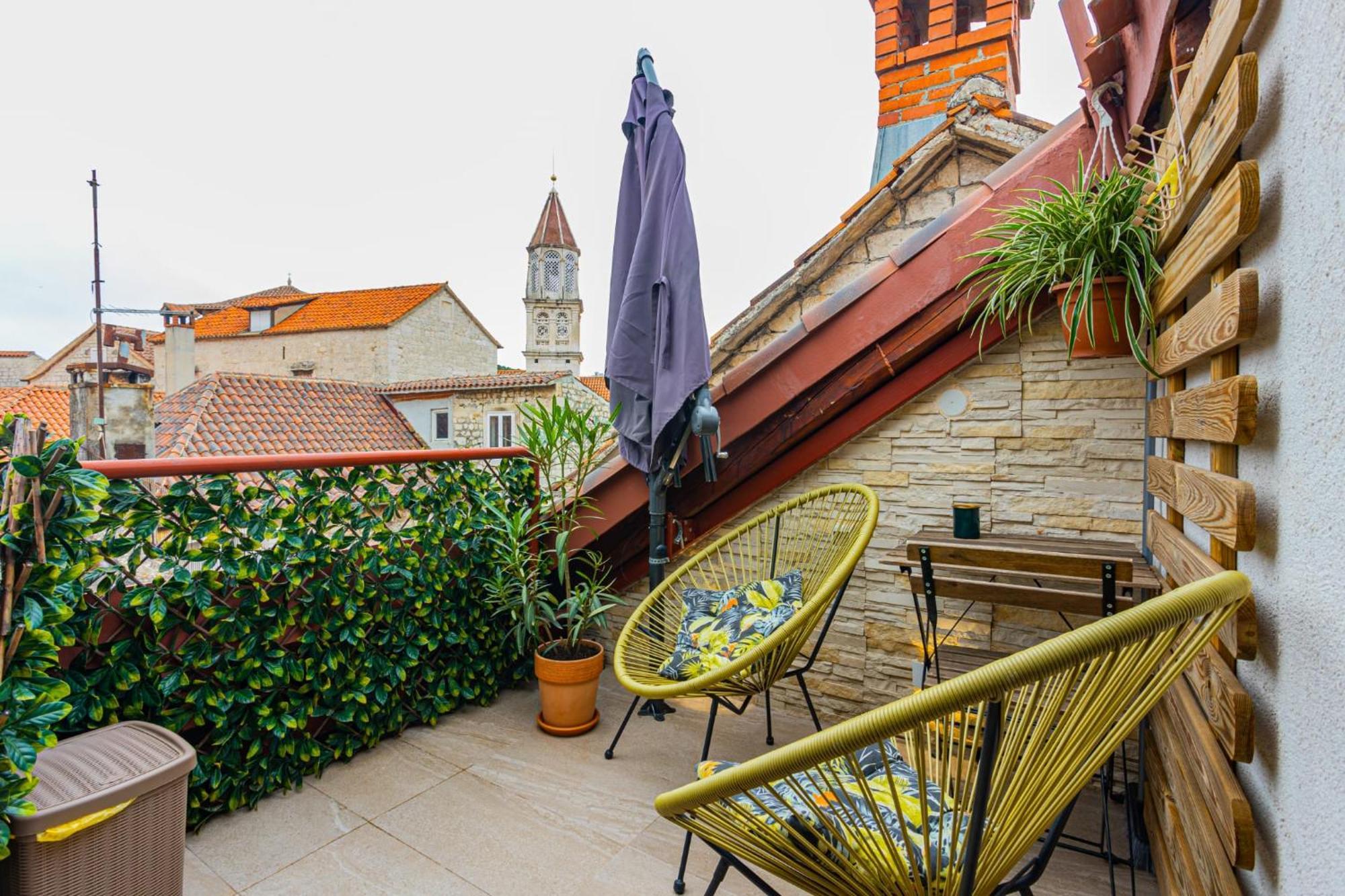 Apartments & Rooms Trogir Stars Free Parking Esterno foto